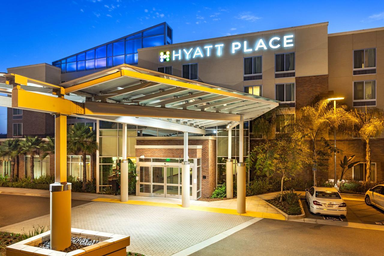 Hyatt Place San Diego-Vista/Carlsbad Екстериор снимка